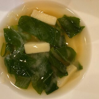 ほうれん草とねぎと豆腐の味噌汁